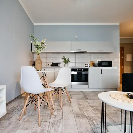 Apartclaudia By Housine *